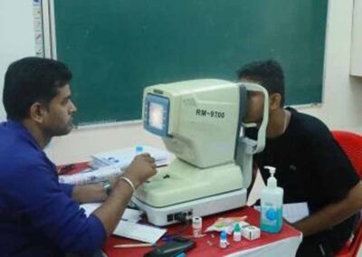 निःशुल्क स्वास्थ्य शिविर